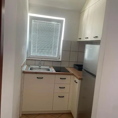 Apartment Ema *