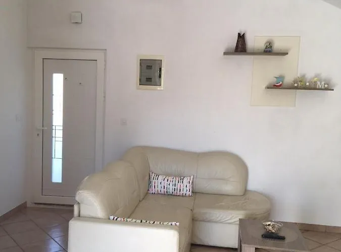 Apartament Ema *